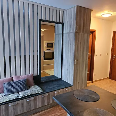 Apartment стаята на ив